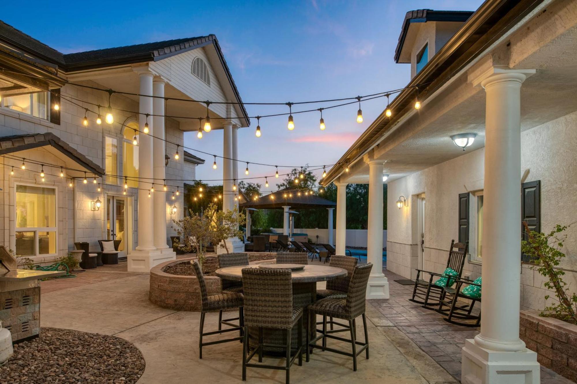 Grand Contento By Avantstay Extraordinary Estate W Pool Hot Tub Movie Room Temecula Ngoại thất bức ảnh
