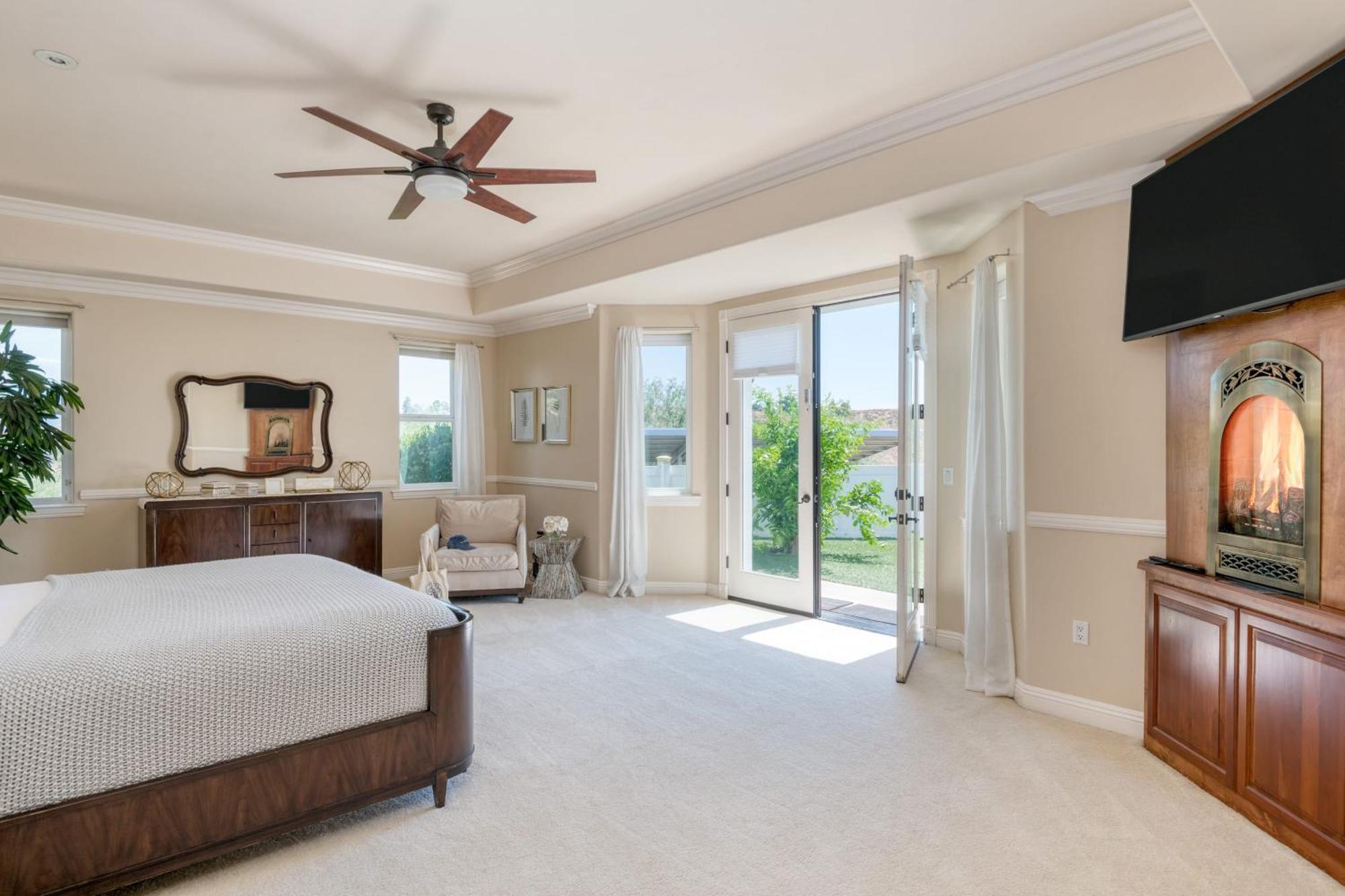 Grand Contento By Avantstay Extraordinary Estate W Pool Hot Tub Movie Room Temecula Ngoại thất bức ảnh