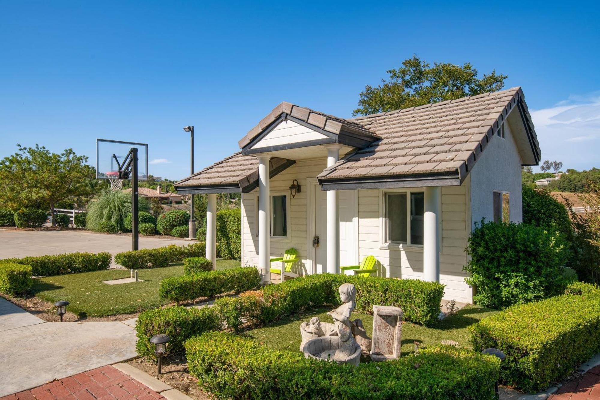 Grand Contento By Avantstay Extraordinary Estate W Pool Hot Tub Movie Room Temecula Ngoại thất bức ảnh