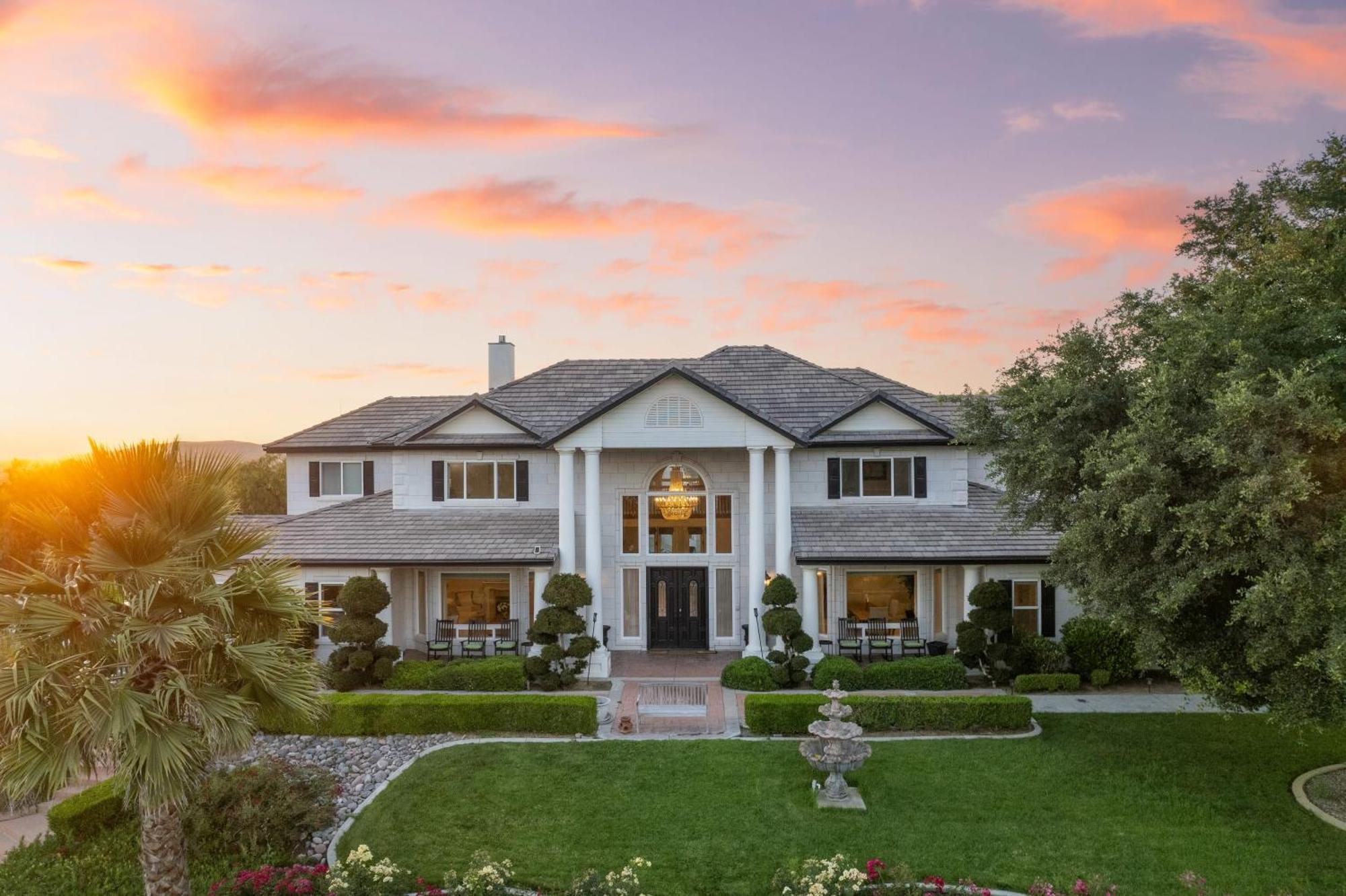 Grand Contento By Avantstay Extraordinary Estate W Pool Hot Tub Movie Room Temecula Ngoại thất bức ảnh